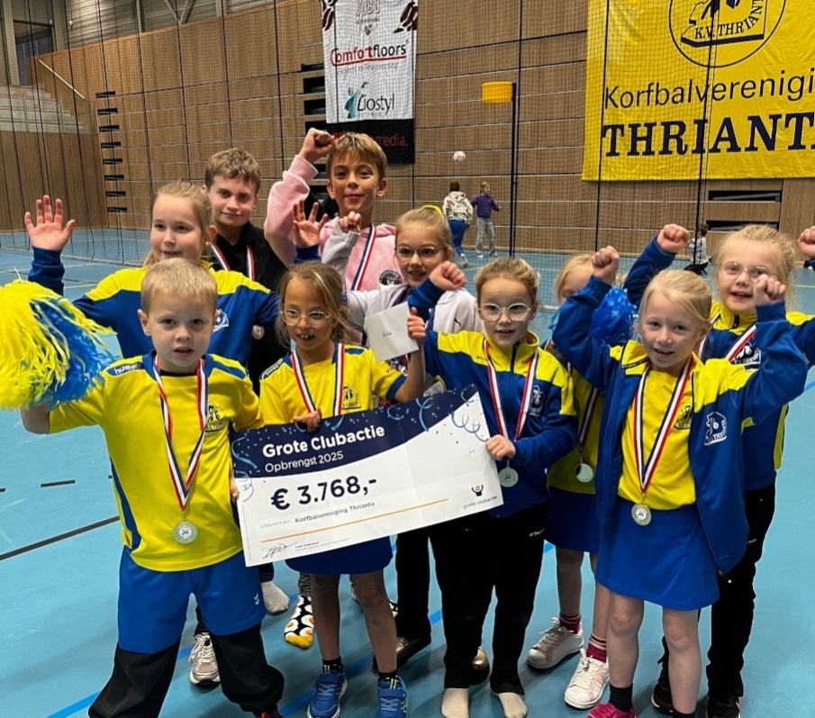 Medaille uitreiking van de Grote Club Actie.